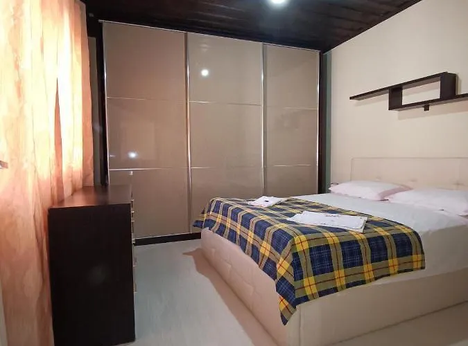 Sermi's House * Szkodra